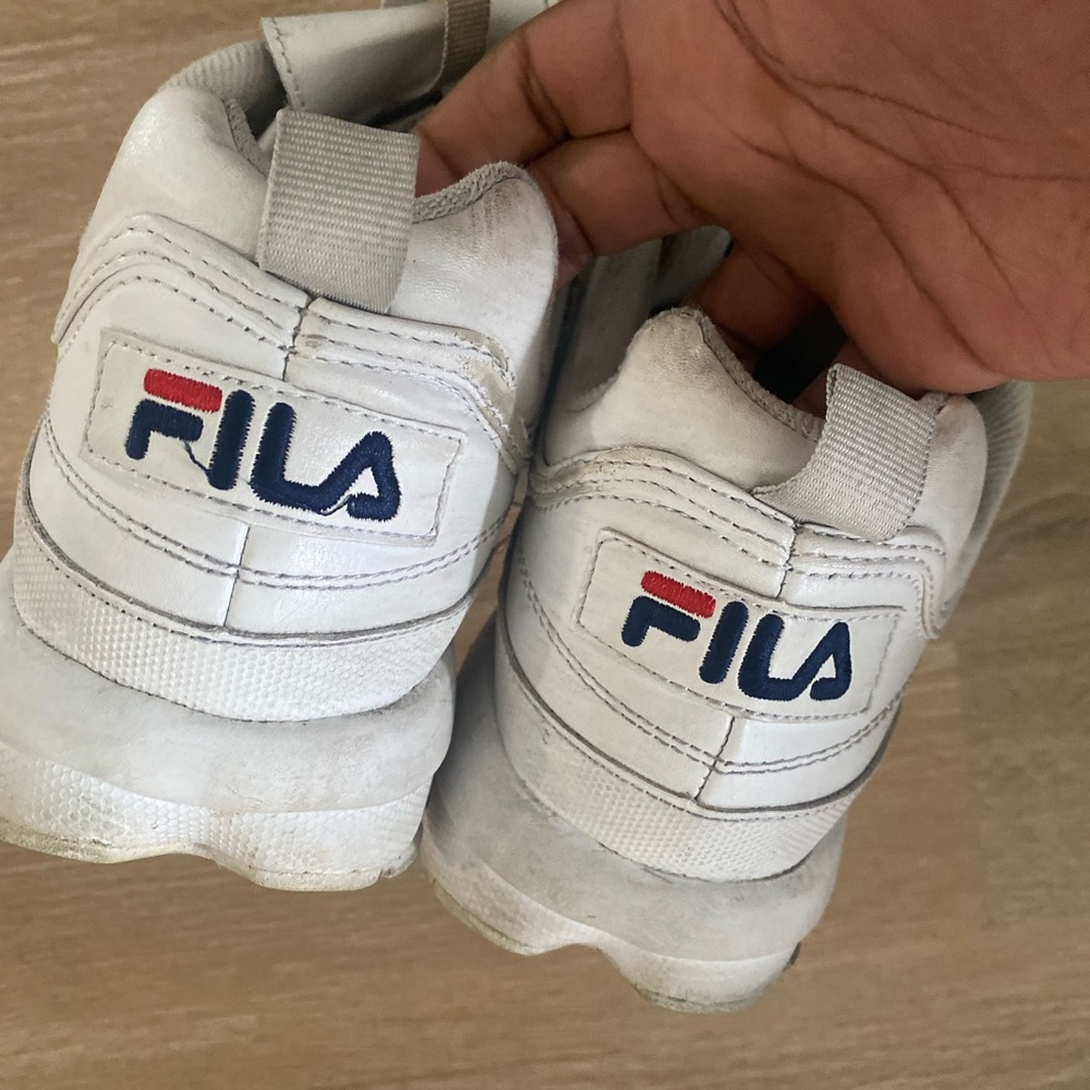 Filas, worn. - Picture 2 of 4